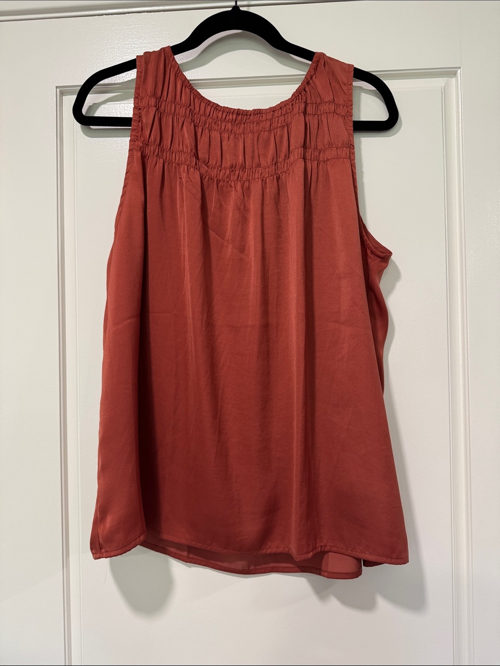 Sleeveless Smocked Tank Top - Rust